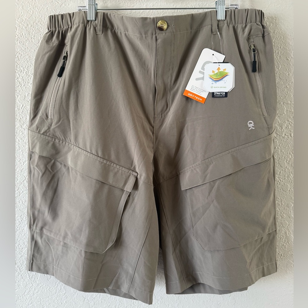 NWT Little Donkey Andy Dry Tech Utility Cargo Shorts Muted Army Green Men’s 2XL